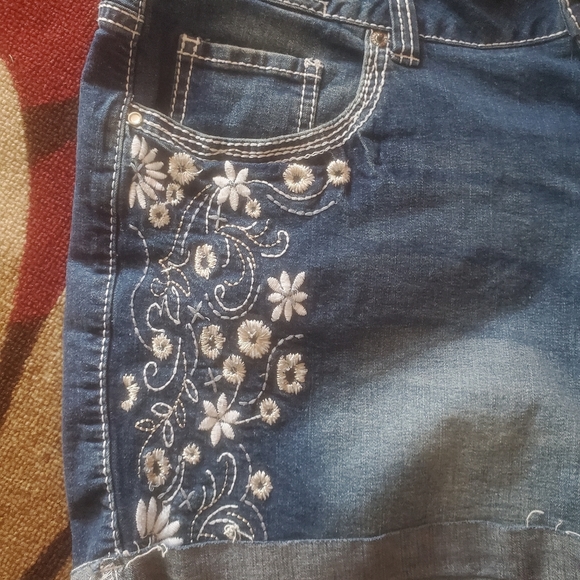 Size 16 Short bundle - Picture 15 of 16